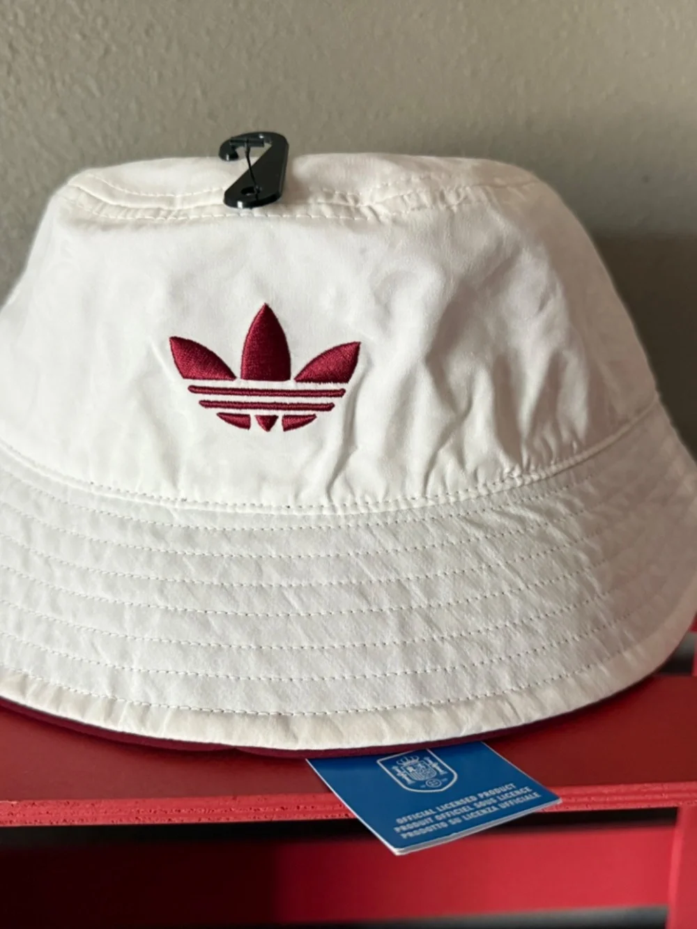 Adidas Spain 26 Off White Burgundy Bucket Hat BRAND NEW